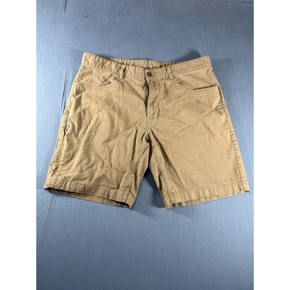 The North Face Canvas Cargo Hiking Shorts  Men's 38 Khaki Brown